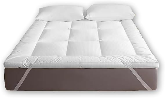 Sleep Well Soft Material Stripe Mattress Topper - 600GSM (180x200+7cm - White)