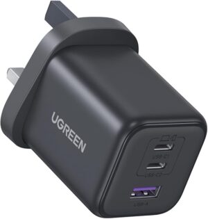 UGREEN USB C Charger 45W, For iPhone 17 Chagrer 3-Port (USB-C+USB-A) GaN Type C Fast Charging Adapter USB Charger Plug Fit for iPhone Air/16 Pro Max/15/14, Galaxy S25/S24, iPad Pro, iPad Air, Pixel 9